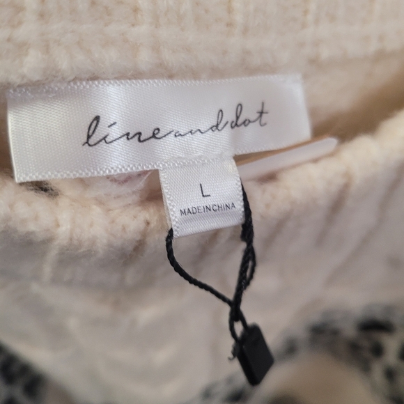 COPY - New Revolve X Line & Dot Fair Isle Cable Knit Chunky Oversized Sweater L… - Picture 6 of 6